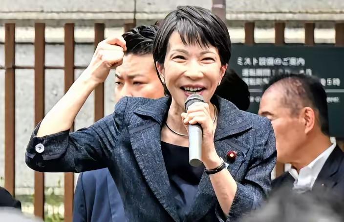就在刚刚，高市早苗政府公开挑衅，做出一个前所未有危险决定。​日本高市早苗政府