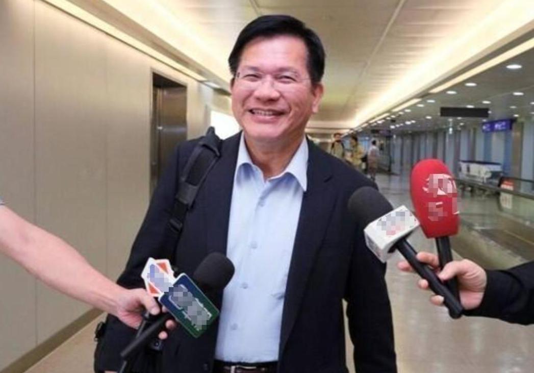 以赖清德特使身份结束对斯威士兰窜访后，台外事部门负责人林佳龙于今4月28日返台，