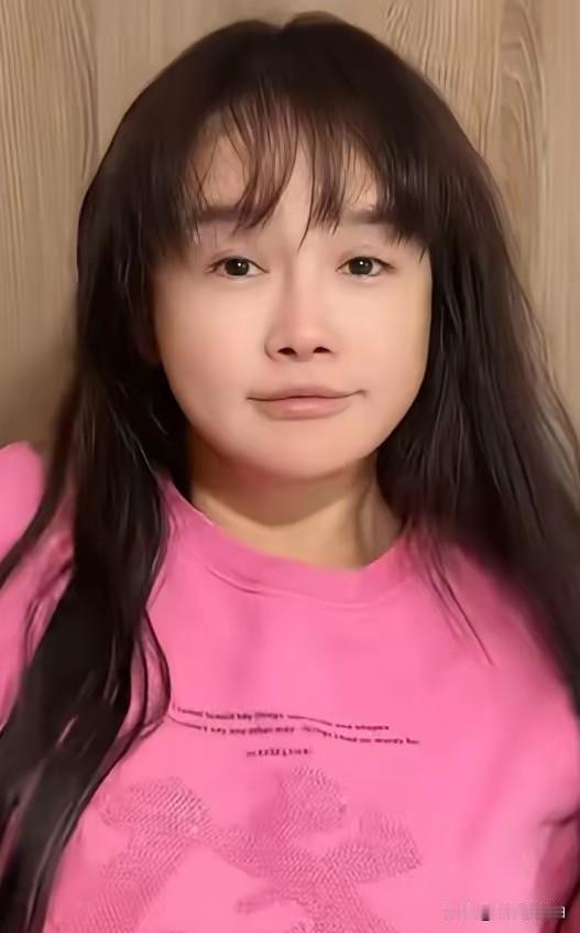 我爸眼光还是毒辣第一眼看见冉莹颖张口第一句话就是：找老婆，千万就要找这种类型
