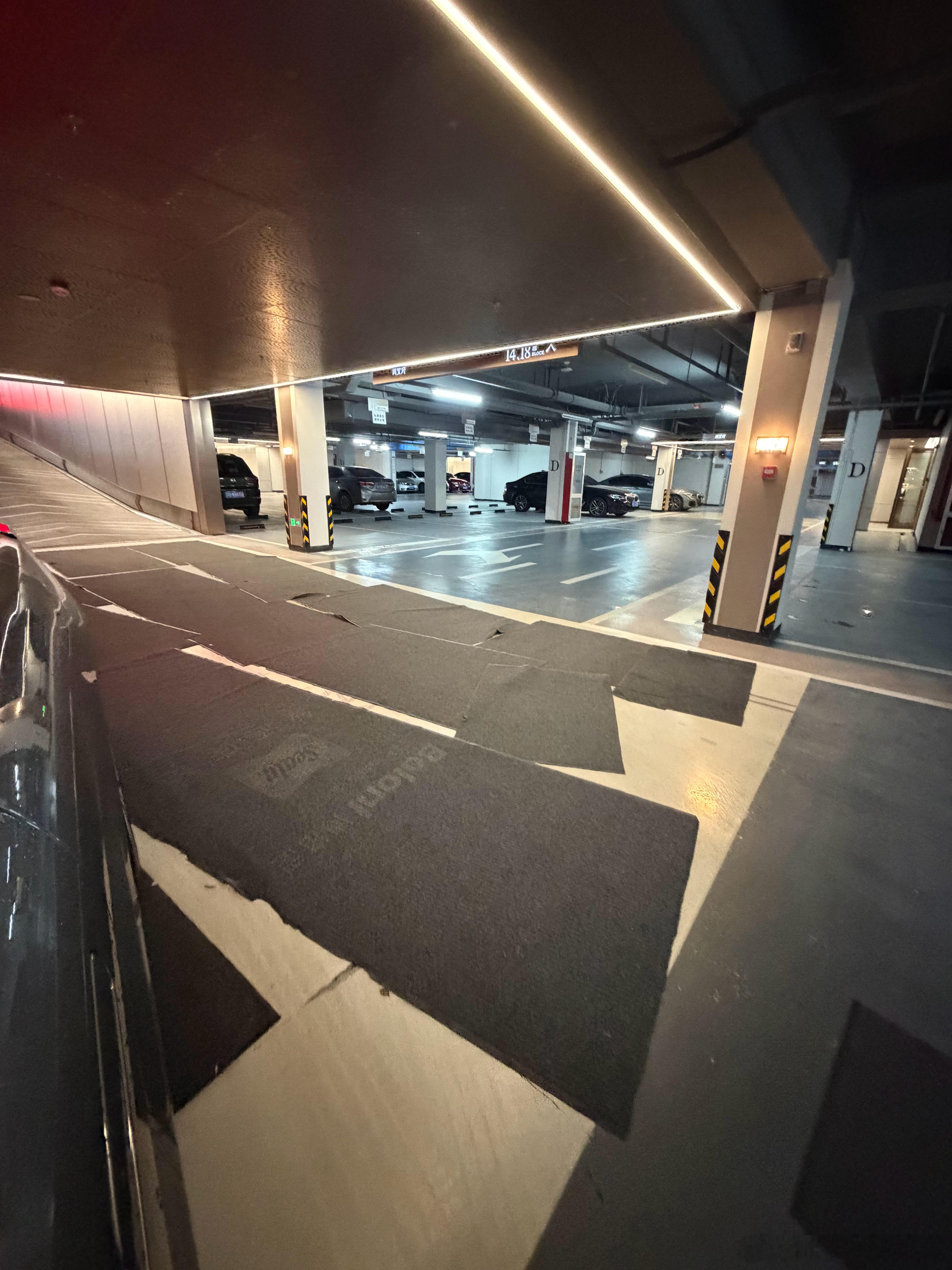 还得买好房子啊，人这物业牛逼了