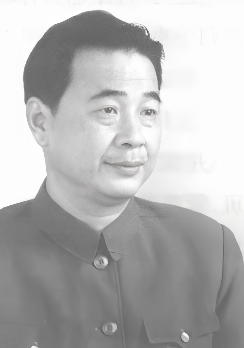 李鹏政治生涯中很重要的一步，是被提拔为国务院电子工业部部长。当时他52岁，理所当