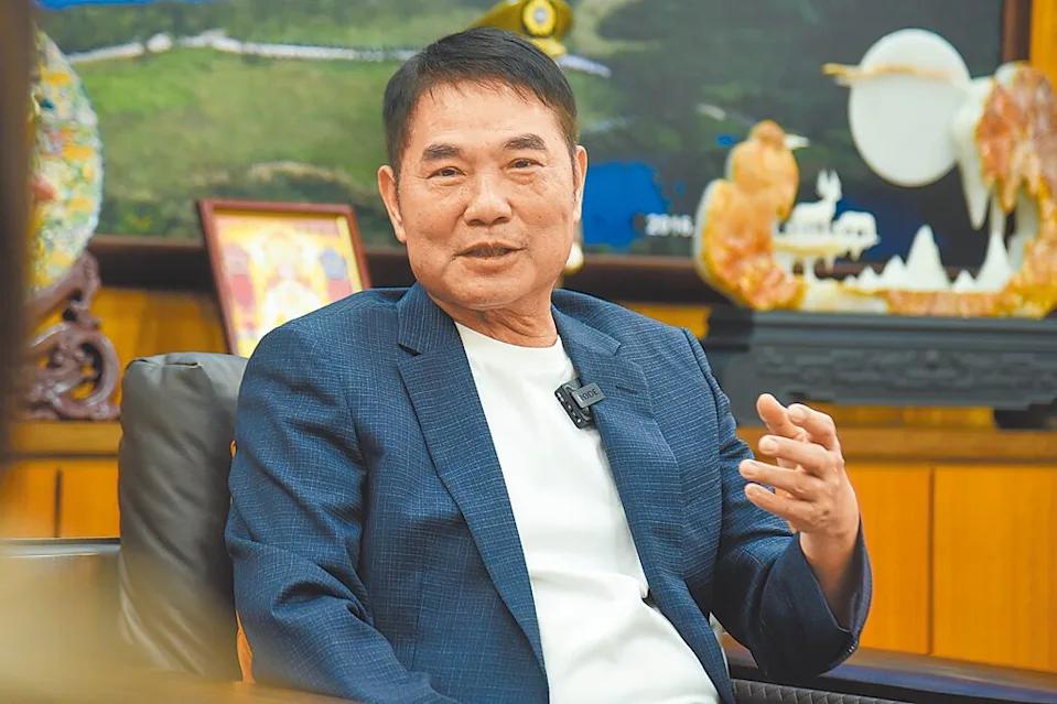 钟东锦：2026“不能乔”以民调决定人选针对2026选举，苗栗县长钟东锦接