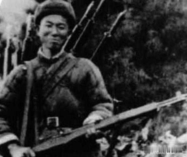 1955年大授衔，伟人翻阅名册突然发问：“那位孤身刺死27名日寇的吕俊生，为何不