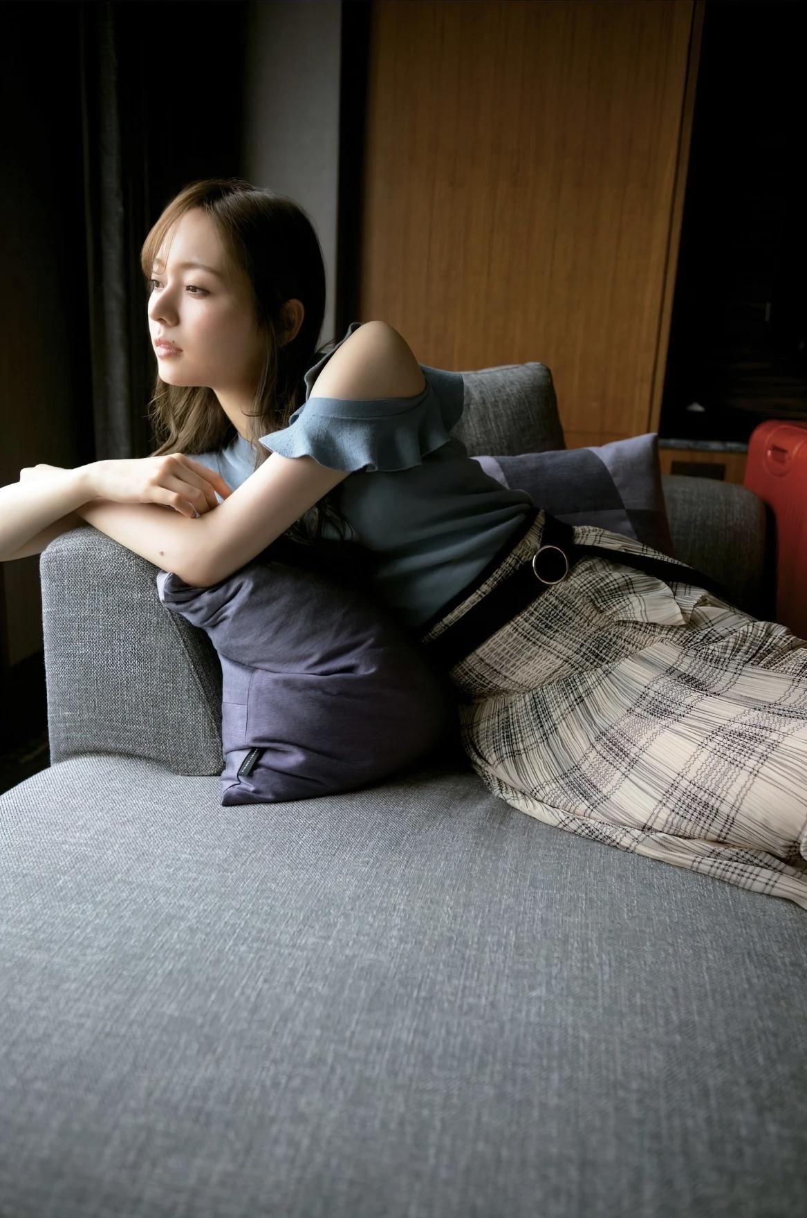 梅泽美波and阪口珠美写真，青春靓丽小清新中井亜美阪口樱樱井美砂横尾美