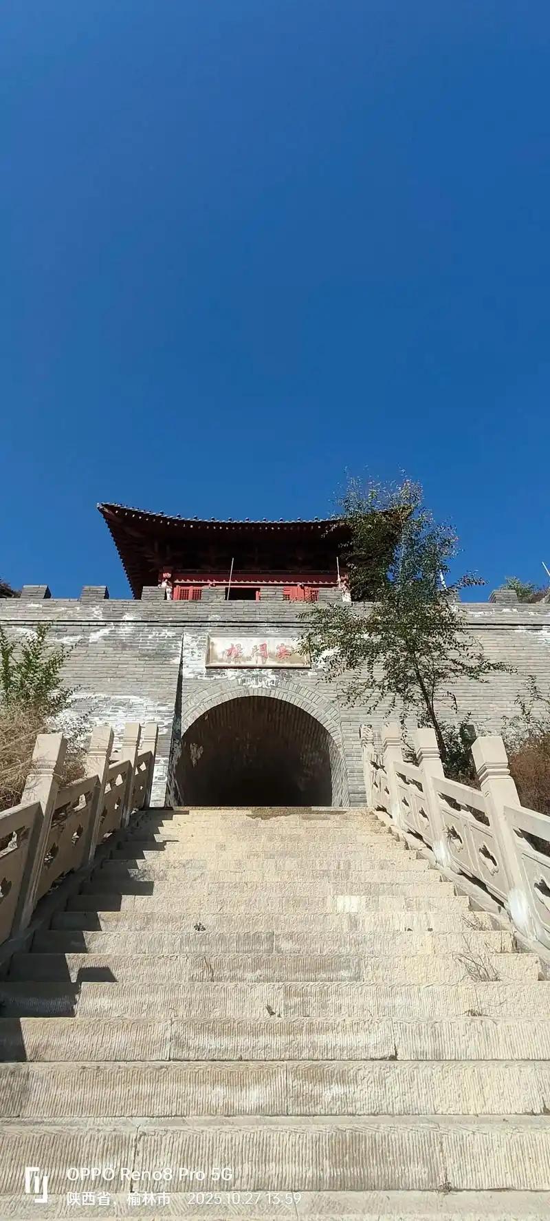 人均GDP是上海的两倍吗？那很有钱。 去年北上广的人均GDP都超过了20万元
