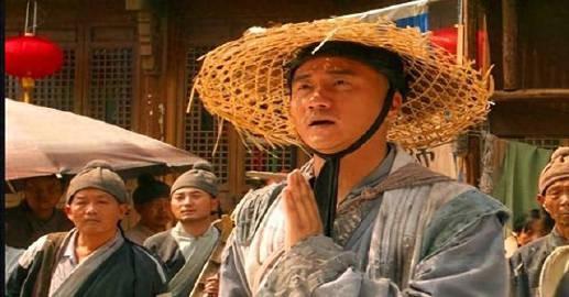 朱元璋登基后，想为老父亲迁坟，刘伯温大惊：“这坟不能动！朱元璋这人，出生在安徽