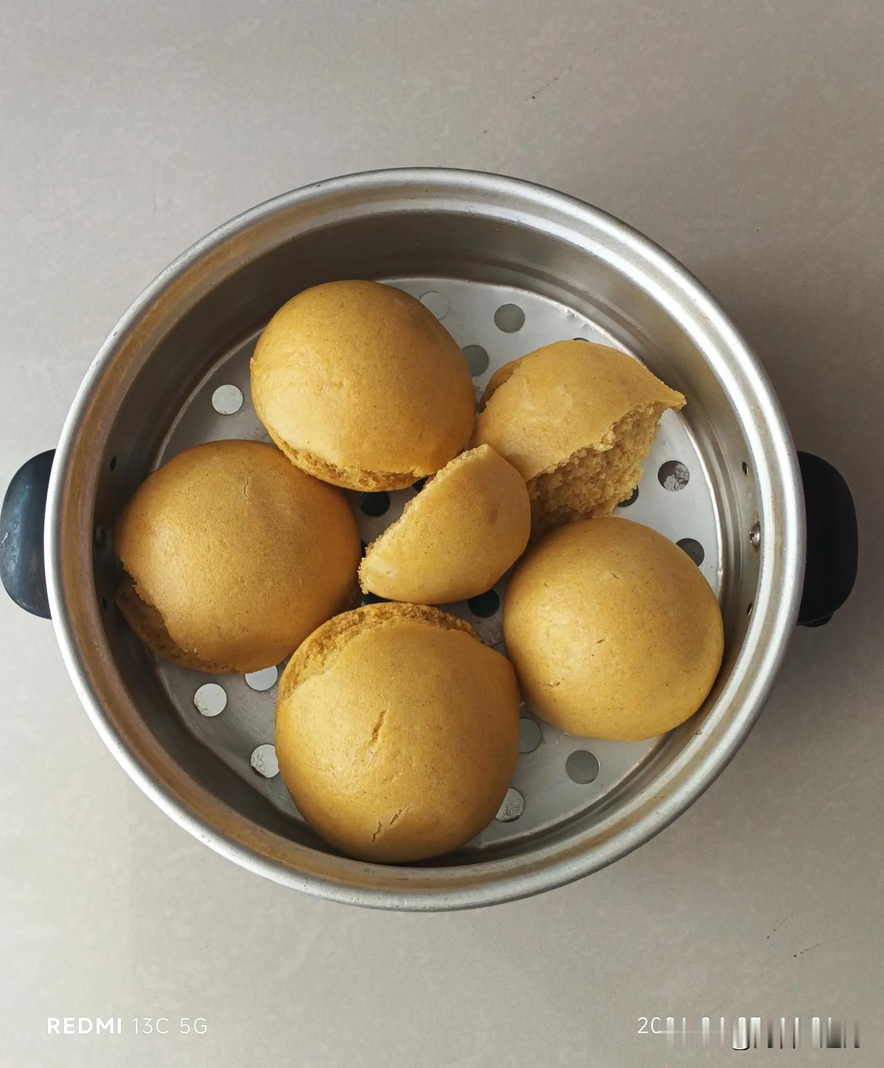 割痔疮的经历与感受（九）术后已半月有余，每日粗茶淡饭、清汤寡水，但如厕时的疼痛