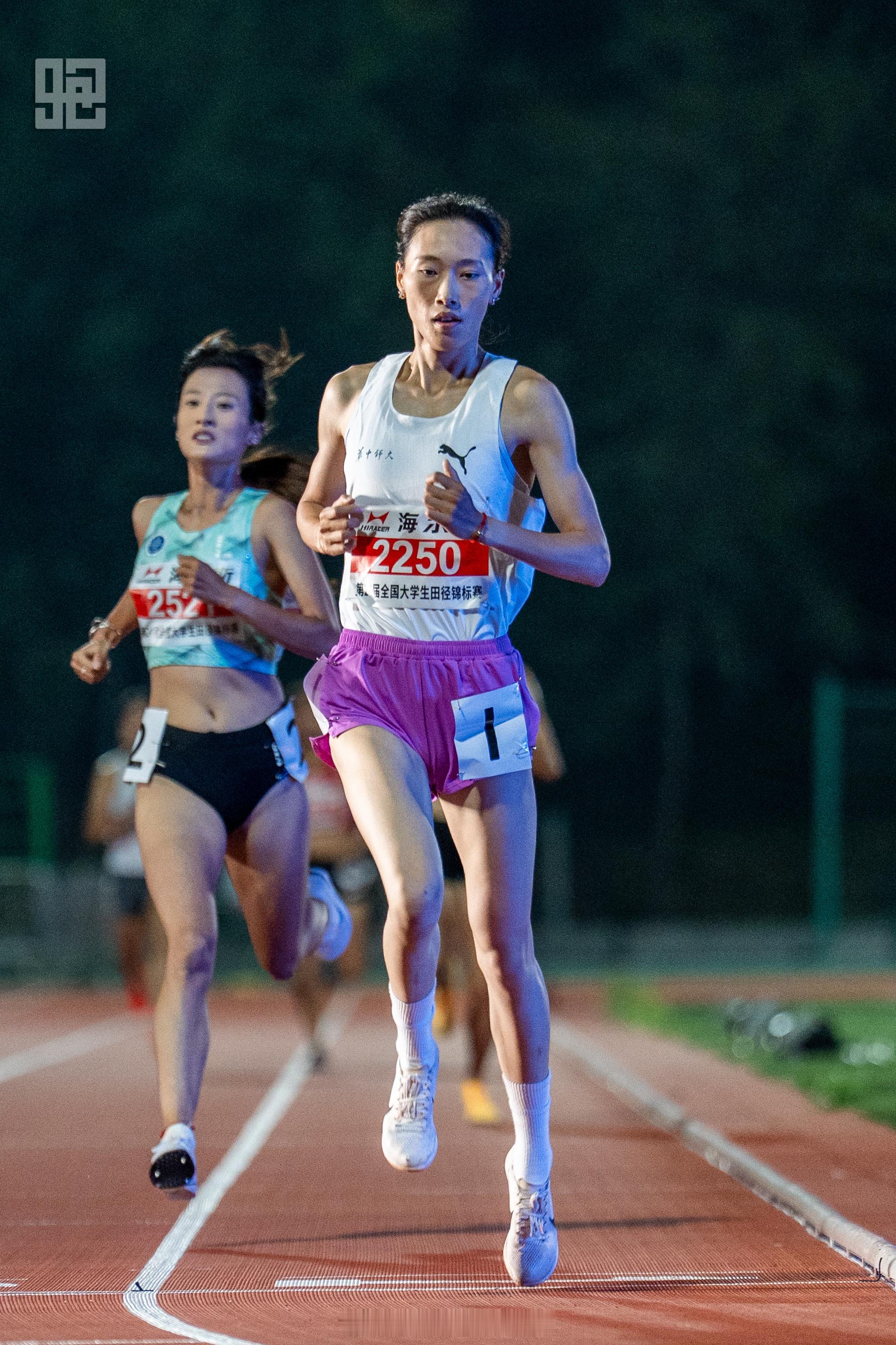 重返大田赛，再次站上最高领奖台！🏆2026第24届全国大学生田径锦标赛女子丁