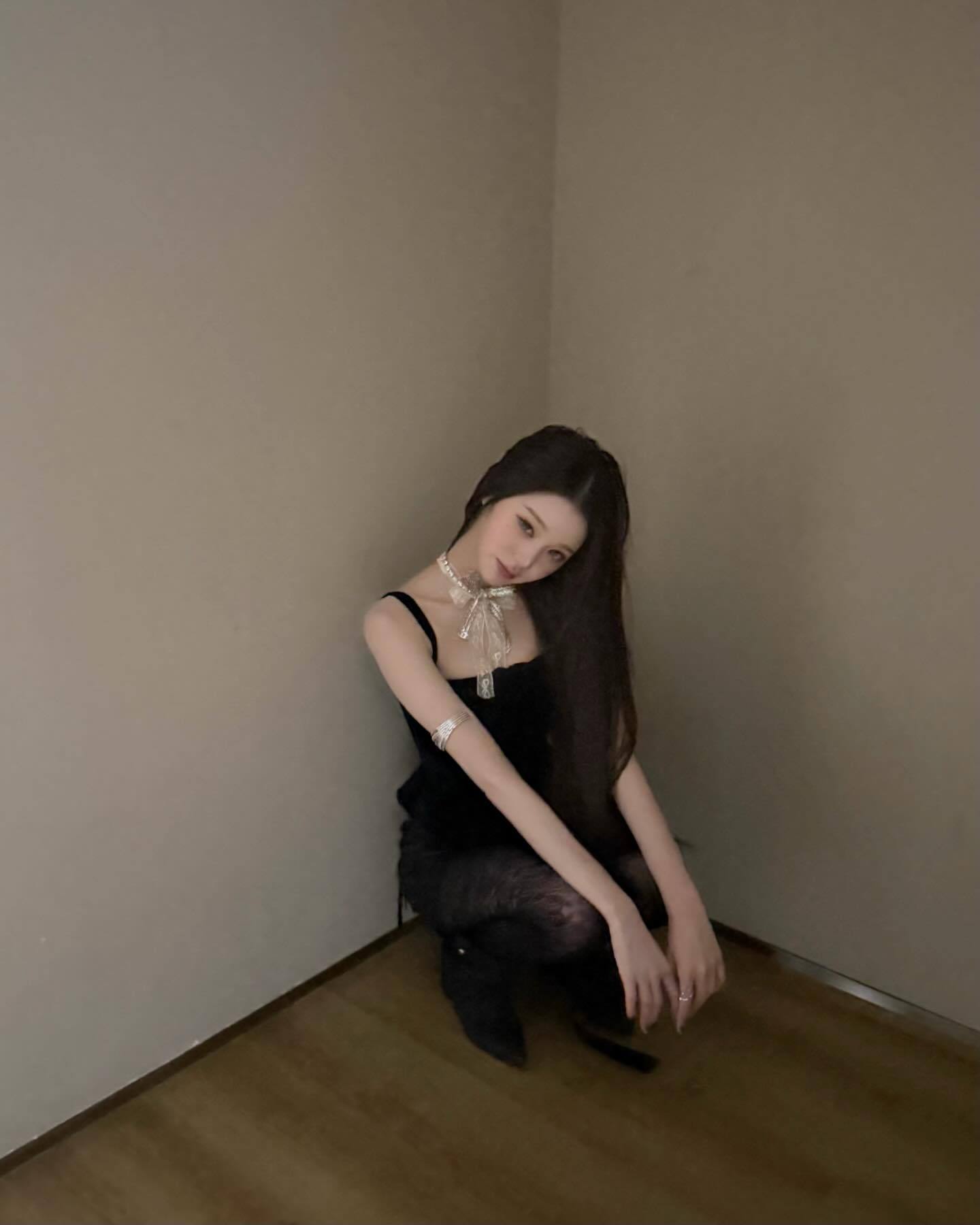 点开每一张前都需要勇气因为每一张都是恐怖如斯的美貌张元英完全配得上美貌野心家