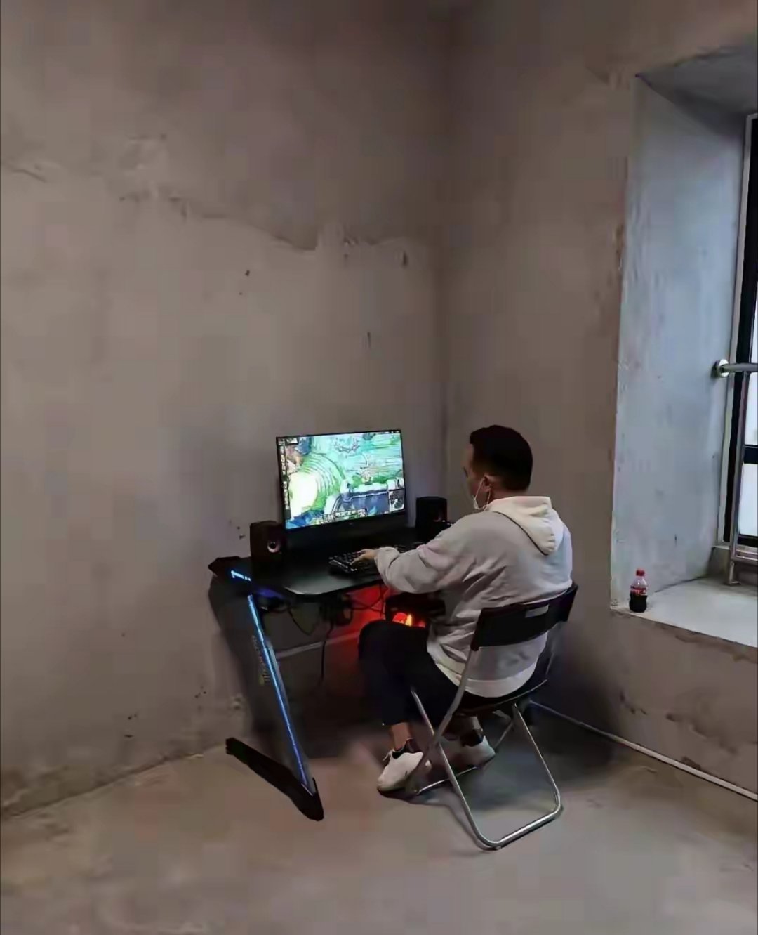 你能说他买房没意义吗？请问装修10万和装修100万的区别在哪里？