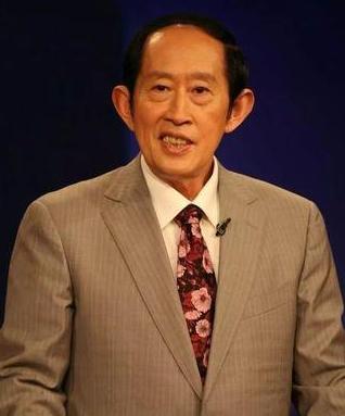 王立群教授表示：“不论封建帝王的口号多么宏大，无非就是打江山、坐金銮、睡女人、抢