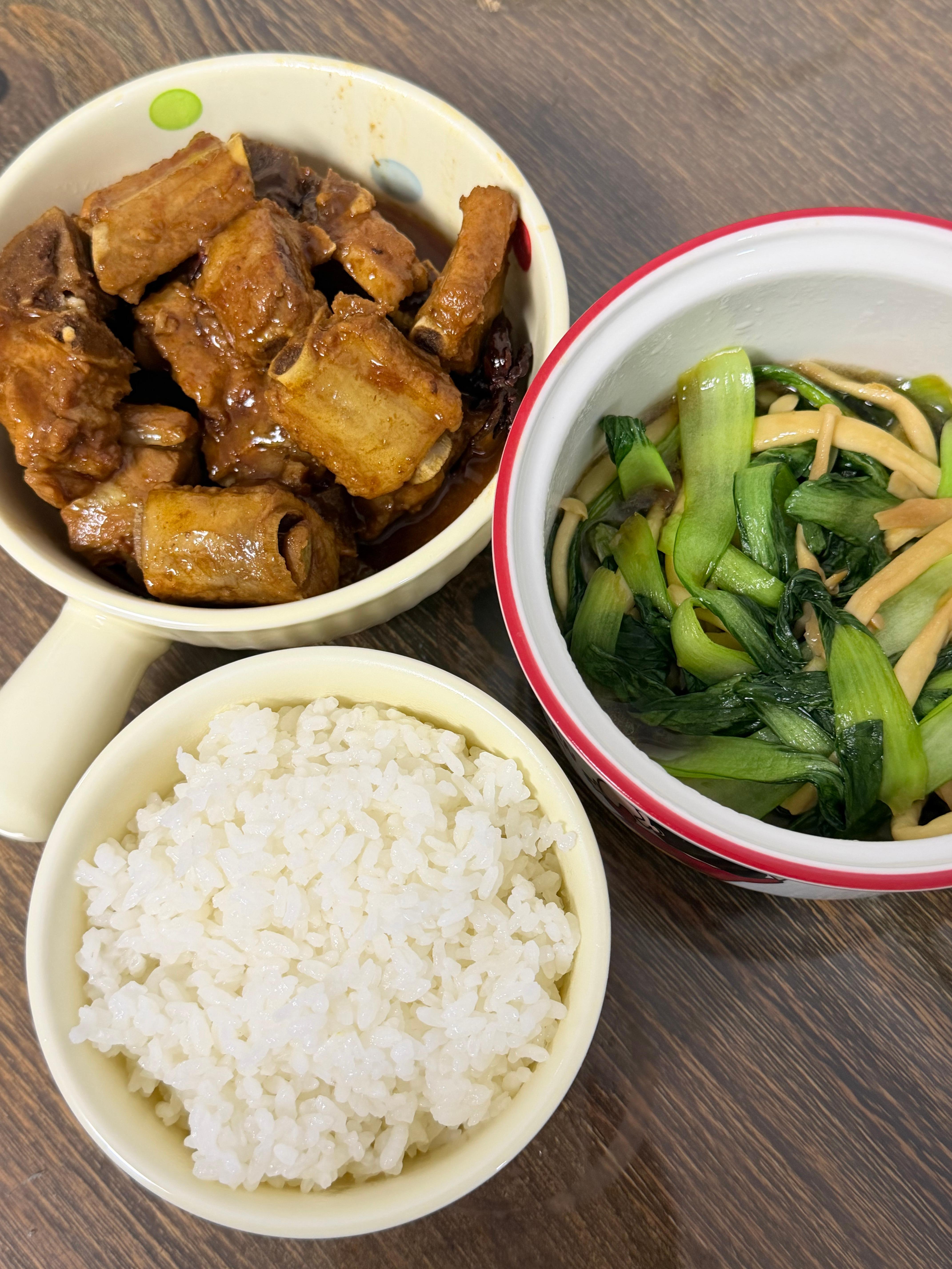 今晚的晚饭做得好成功！！