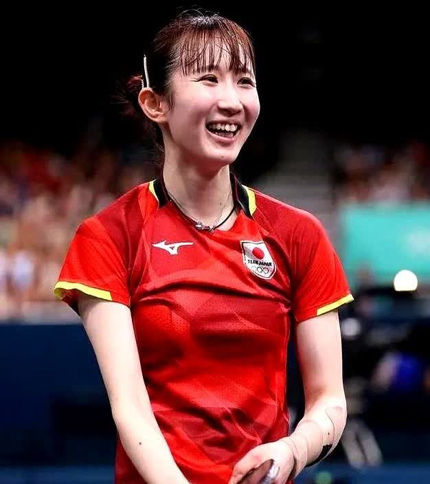 早田希娜到底有没有外国血统？她皮肤白皙，体型颀长，面容也不像传统日本女性