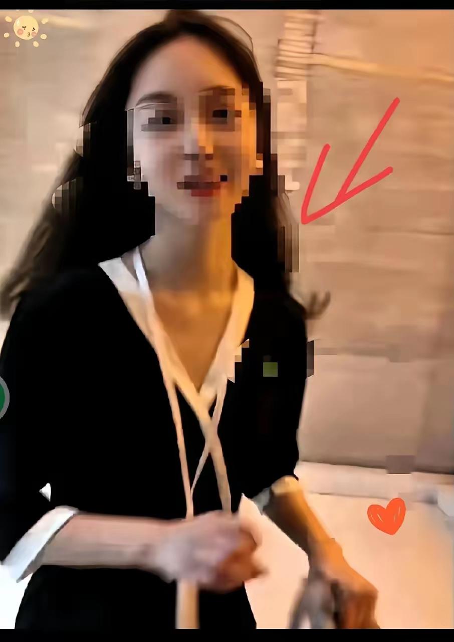 破防了！3万程序员被按摩女整emo？两种人生撕开多少成年人遮羞布！​1️⃣程