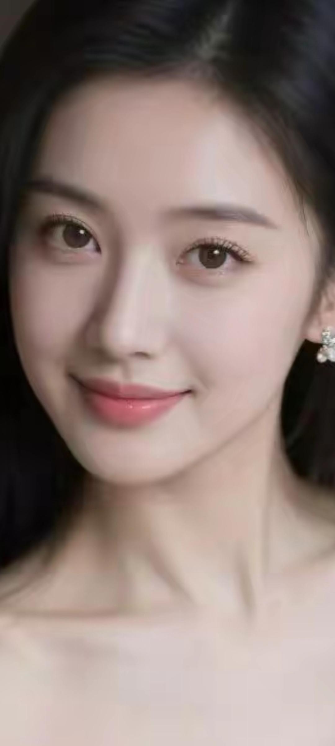 温柔微笑，如春风般温暖你的心。