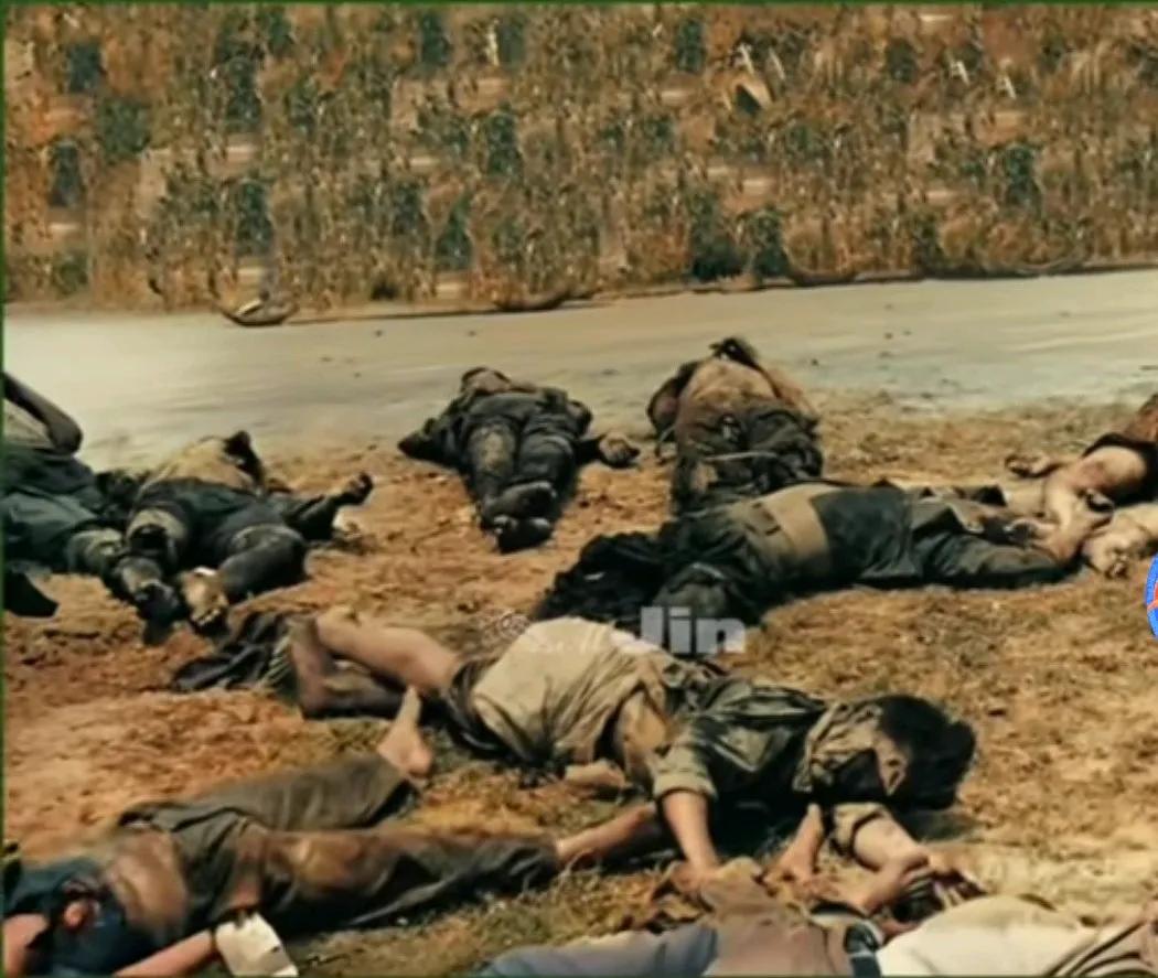 青山有幸埋忠骨，山河无恙慰英灵。这是1979年2月19日自卫反击战发起后，42军