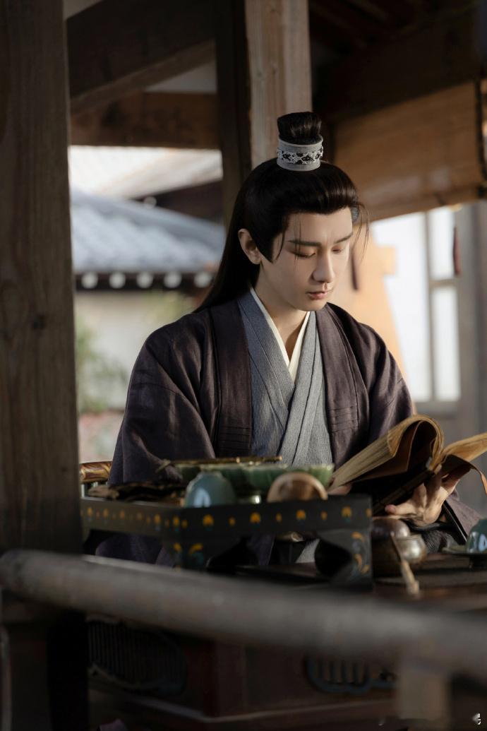 长安二十四计环环相扣新华日报发成毅长安二十四计新华日报都安利的剧绝对错不了！《