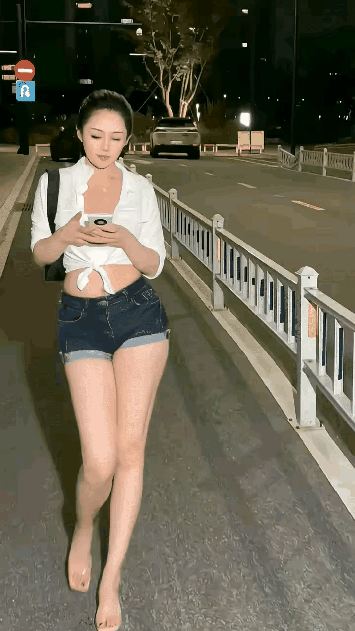 这是华为Mate60吗？​​​