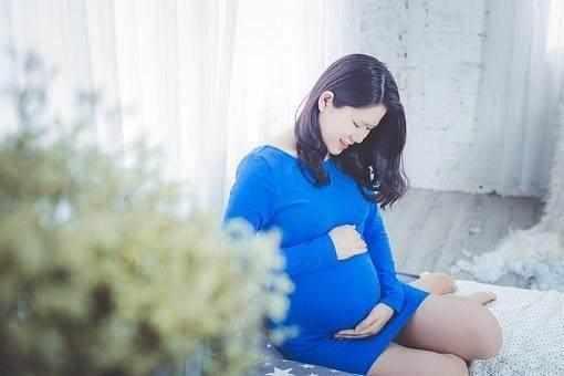 36岁意外怀上二胎, 婆婆叫打掉, 见到宝宝后, 老公羞愧