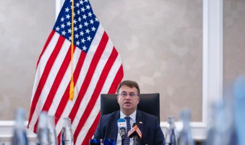 马来西亚申请加入金砖，美国大使公开威胁：不要越过红线据多家外媒报道，近日，针对