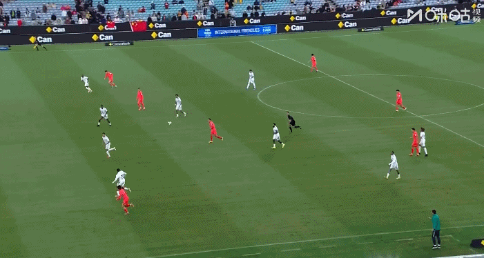 宝刀不老！张玉宁精准助攻+冷静推射，中国队2-0库拉索！作为37岁的老将，张