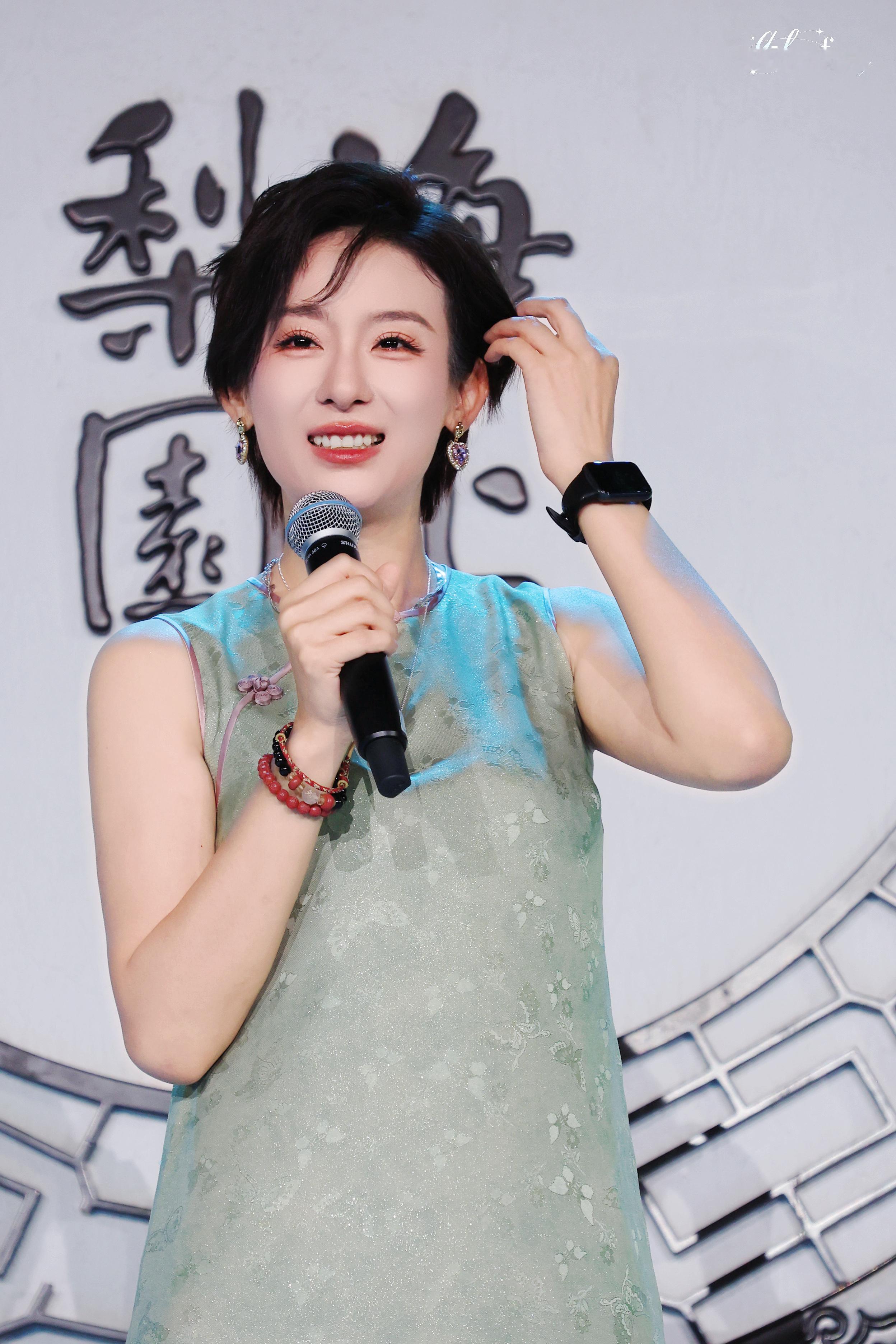好喜欢导赏会的妆容咋办此妆容就是为了上镜而生的🥺