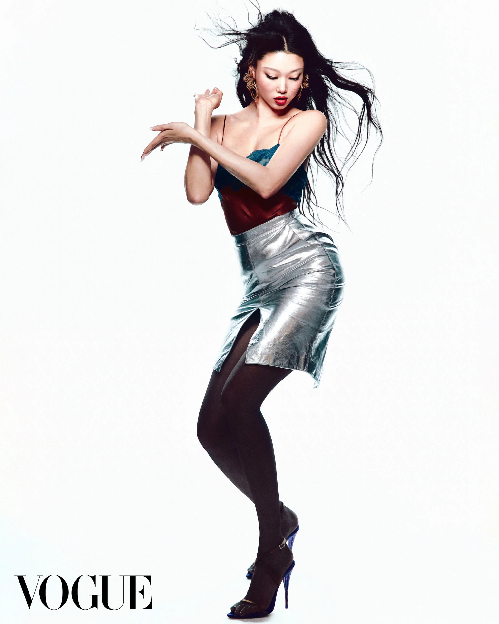 VogueKoreaAugust2026模特YoonYoungBa