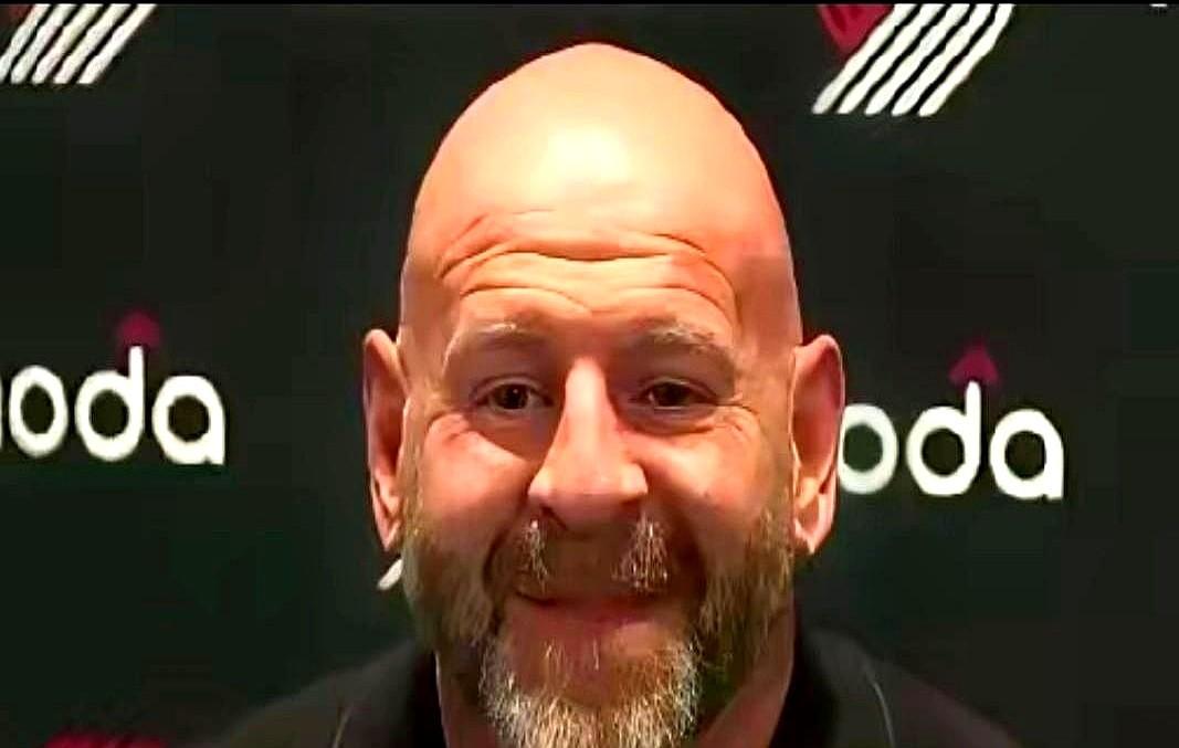 我天，看到开拓者总经理对杨瀚森的评价，手都抖了。NBA总经理亲口夸他现象级，还说