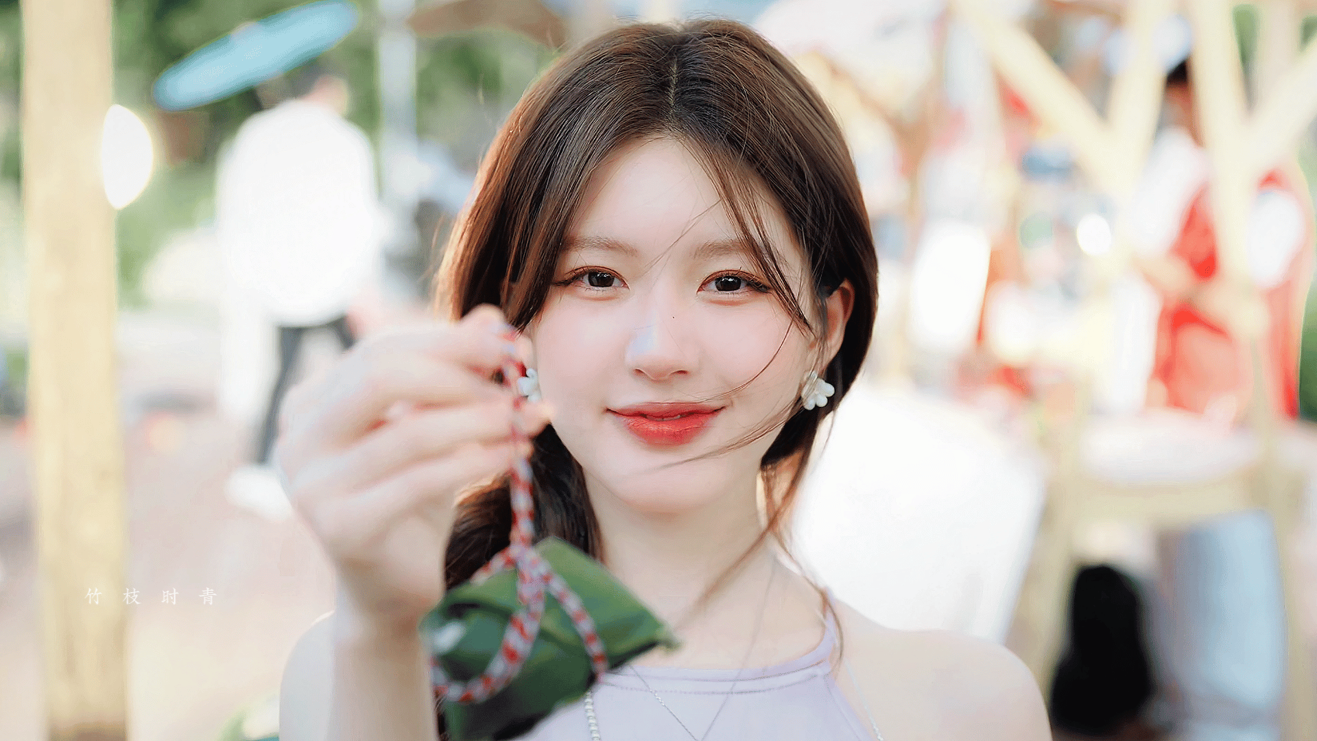 2025云合集均前十2025电视剧年冠预定：恭喜赵露思《许我耀眼》年亚