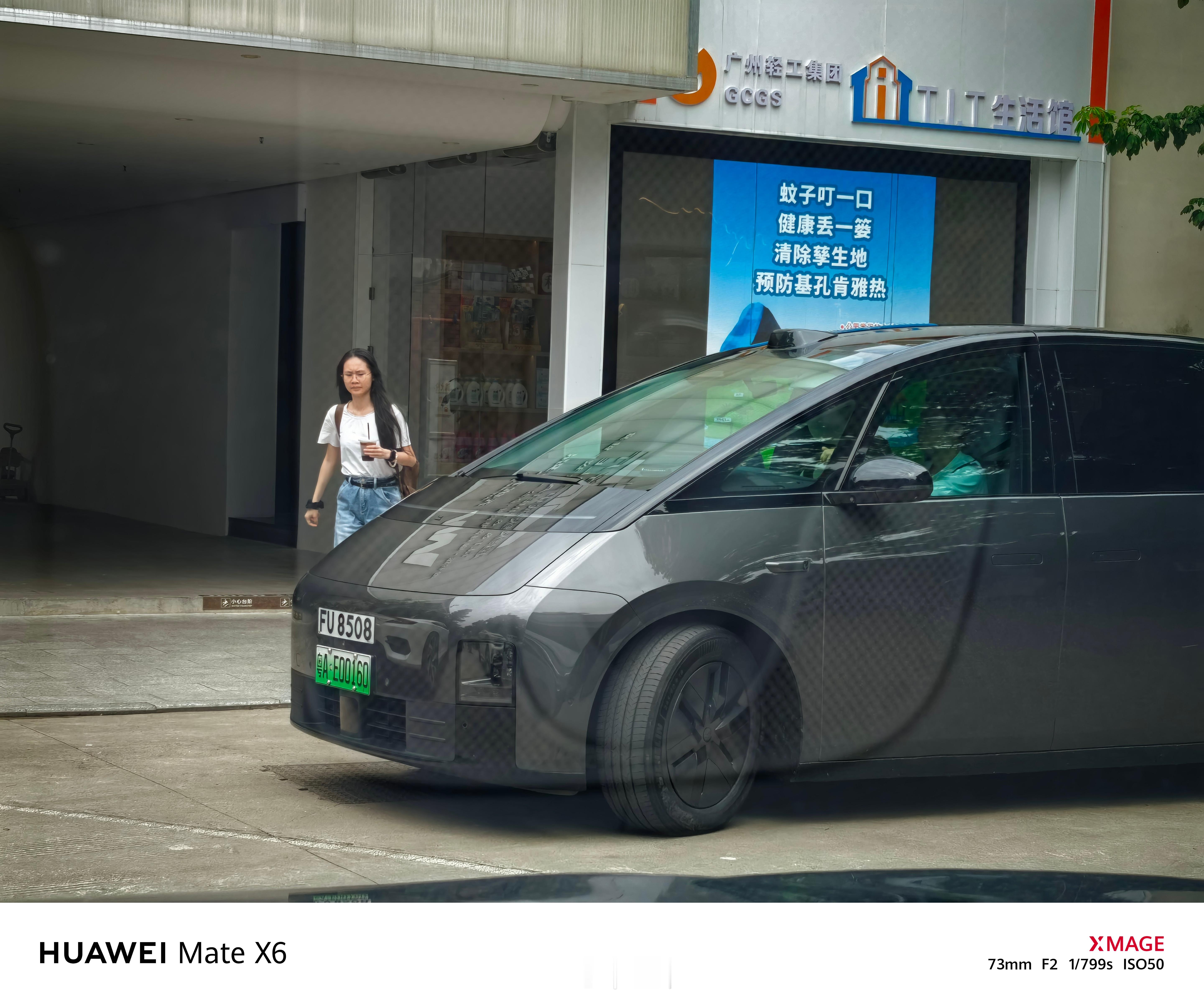 理想MEGA上港牌，除了内地绿牌有点吃藕，真是说不上一点毛病理想MEGA​​​