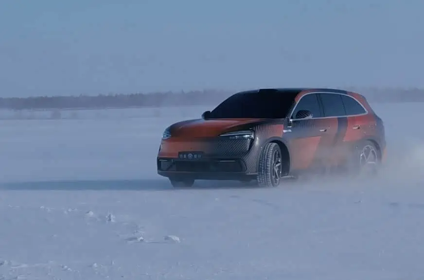 定位中型SUV，问界M6最新测试谍照曝光近日，一组问界M6的测试谍照...