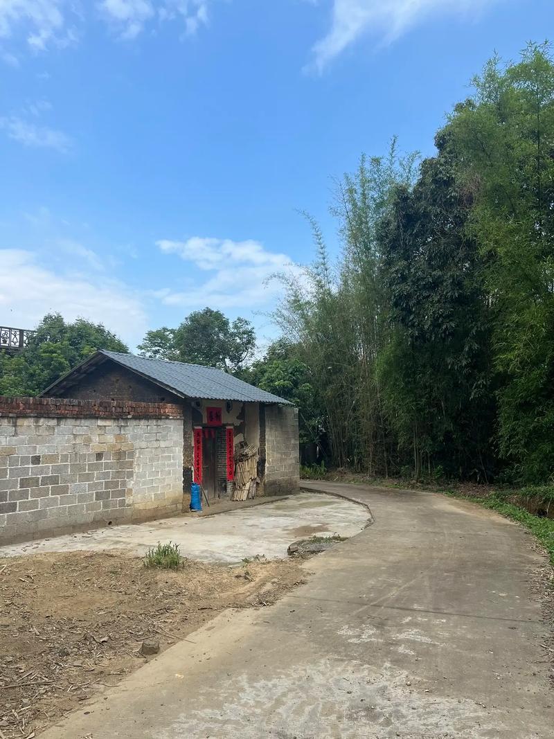 一位75老厅长令人醍醐灌顶的一段话：“人如果过度的节省，舍不得吃，舍不得穿，那