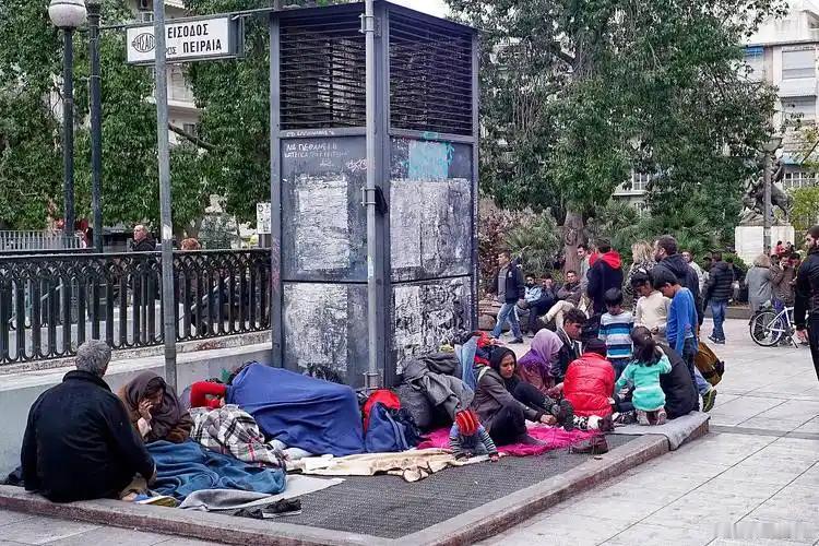 说点不同观点，不喜勿喷！所谓“斩杀线”，其实是美国维持强大的核心因素之一，它宛如