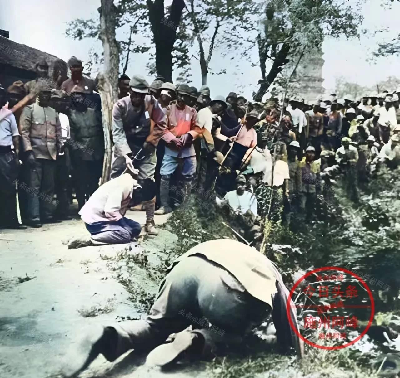 上世纪日本发动侵华战争14年，既用明晃晃的武士大刀砍中国人的脖子，又用黑漆漆的手