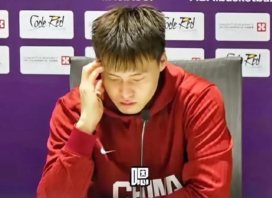 真的理解赵睿的情绪，他的国家队生涯确实有点惨。目前这支国家队里，最珍惜这个身份