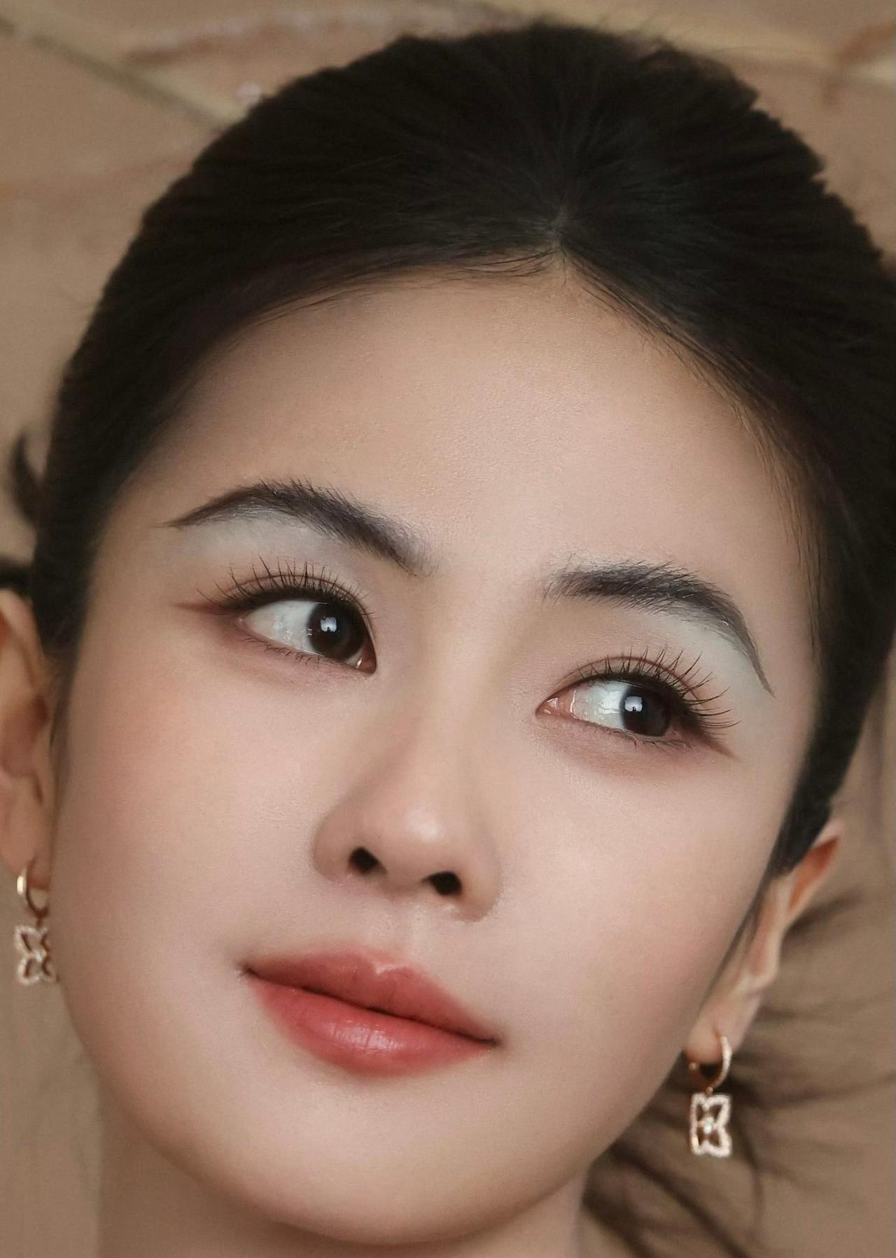 白鹿也不错​​​