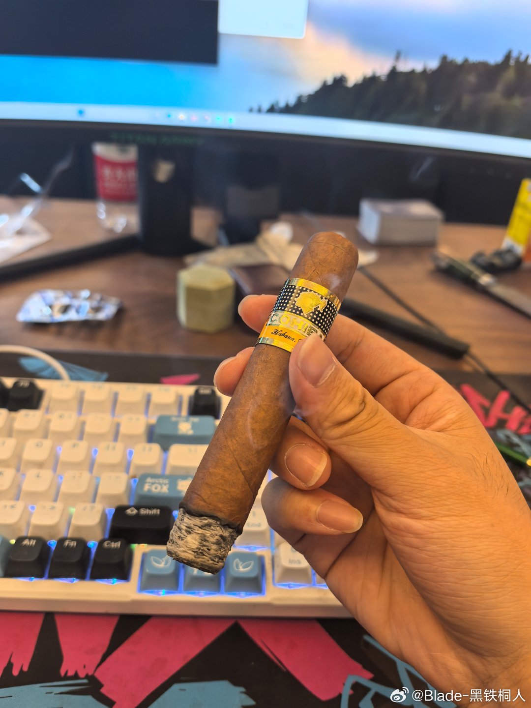 等会就要戴上我的金戒指了