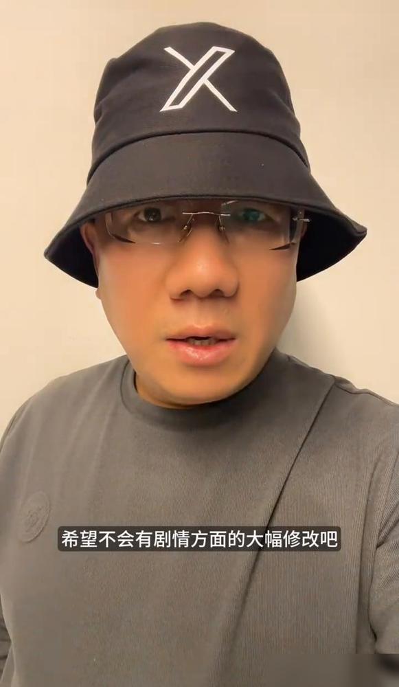 《寻秦记》过审了，但“秦始皇”没了。在最新拿到龙标的电影版里，林峰演的那个角