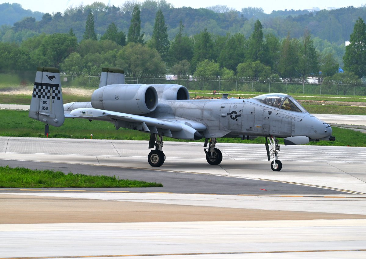 OsanAirPowerDays2025上的A-10疣猪​​​