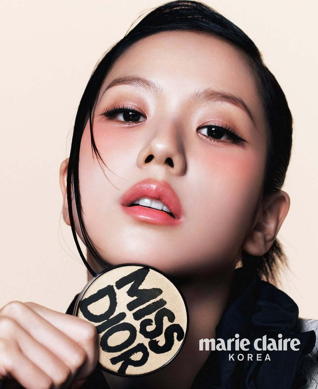 嘉人更新这才是有效美妆广告图啊~​​​