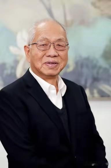 遮羞布终于被撕开了！美籍华裔数学家丘成桐曾直言：中国的数学水平落后美国足足80多