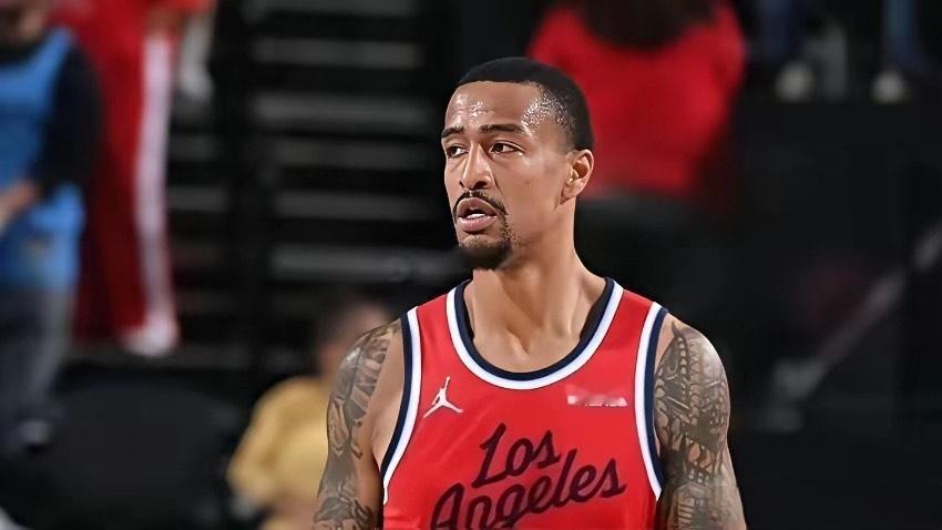 快船队科林斯公开叫板教练组，或被交易！科林斯透露，保罗在队时，训练中常带替补打爆