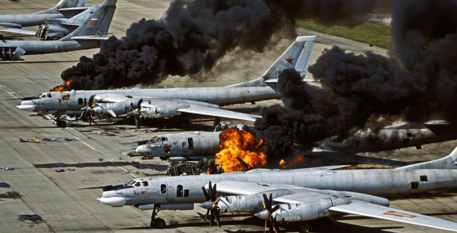 俄罗斯战略空军机队TU-95MS轰炸机，三毁五伤；TU-22M3轰炸机，四伤
