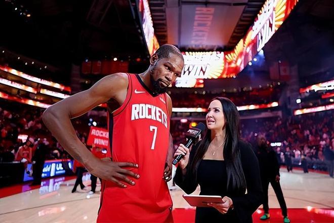 看了勇士打魔术，我火更加验证了我的观点上场我火一直被动是有原因这个魔术确实很