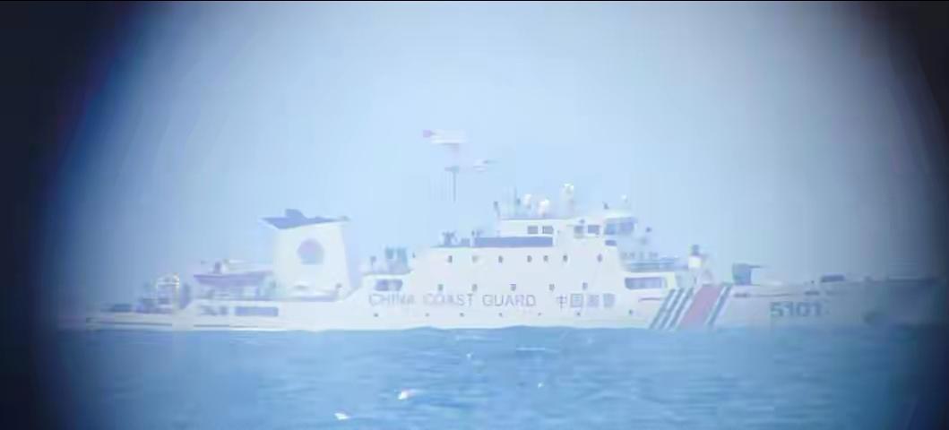 据媒体消息，菲律宾海警船已经接收美国提供的微波定向能武器装备，准备在南海一试。据