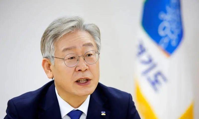 李在明的运气实在太差了！三重打击，能扛住吗？首访大戏就是日本，结果没多久，石破