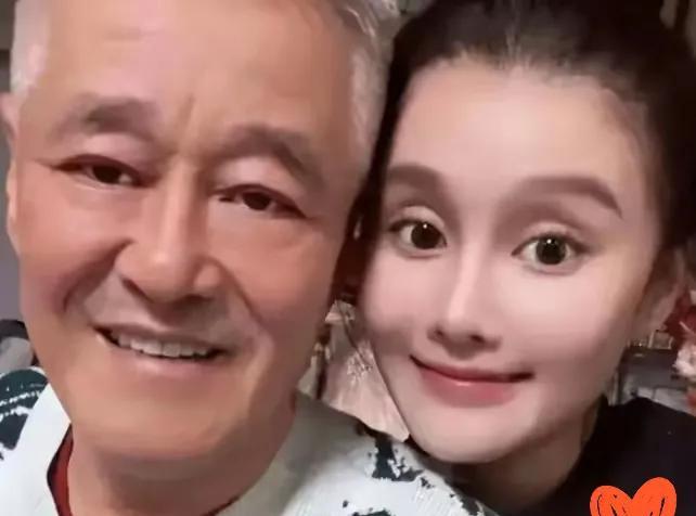 惊！赵本山女儿自曝重大决定，背后故事让人唏嘘！大家都知道赵本山，那可是娱乐圈的