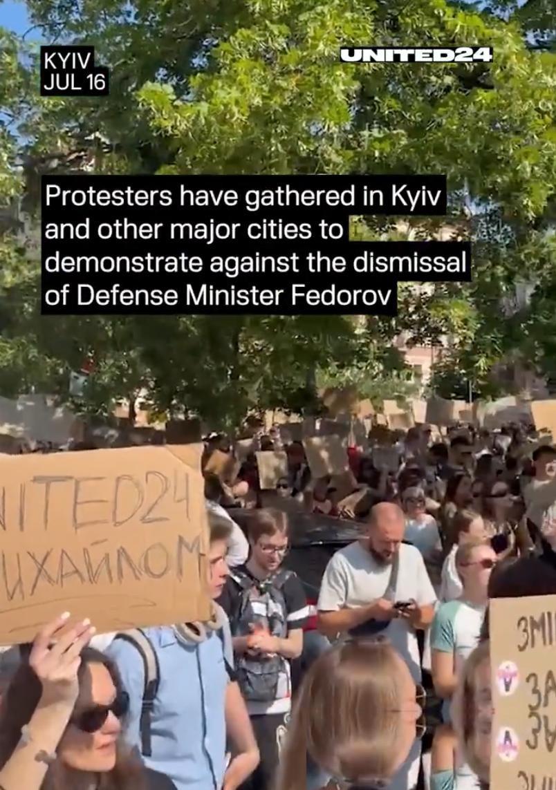 基辅这回是真变天了！乌军高层突然迎来大地震，乌克兰总统泽连斯基正式下令，把乌军总