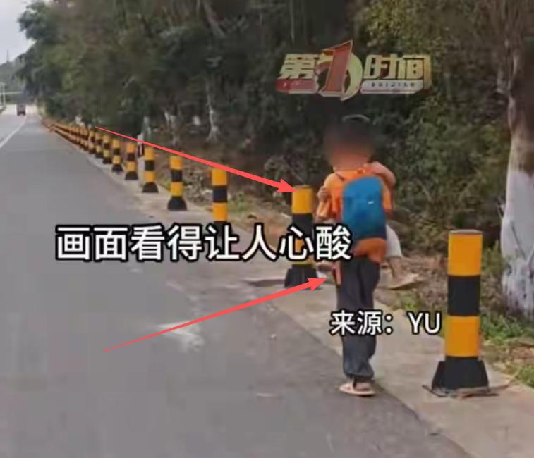 “爸爸妈妈都走了，我要带着妹妹去找奶奶！”广东江门国道车流疾驰，8岁男孩紧紧抱着