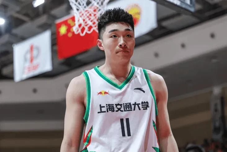 卢伟如虎添翼！在40分大胜四川男篮后，上海男篮在取得9连胜后送对手28连败！但